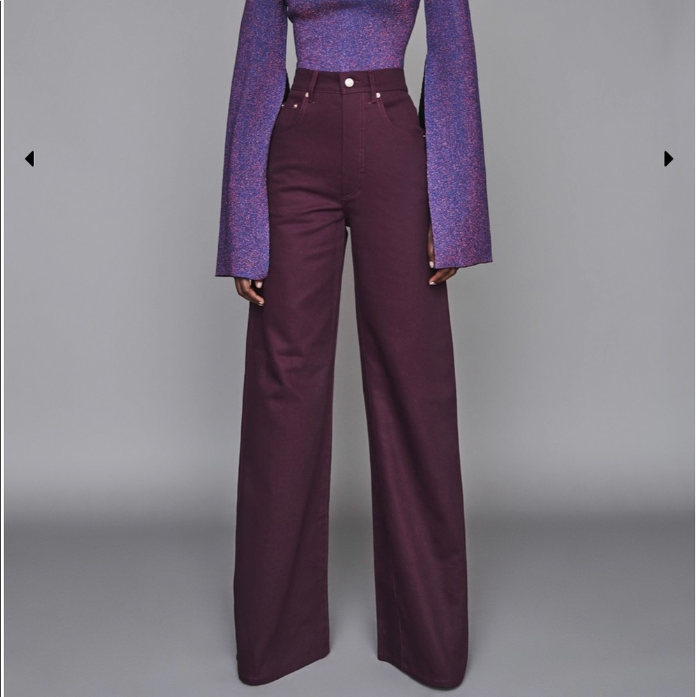 Amazing wide leg jeans
